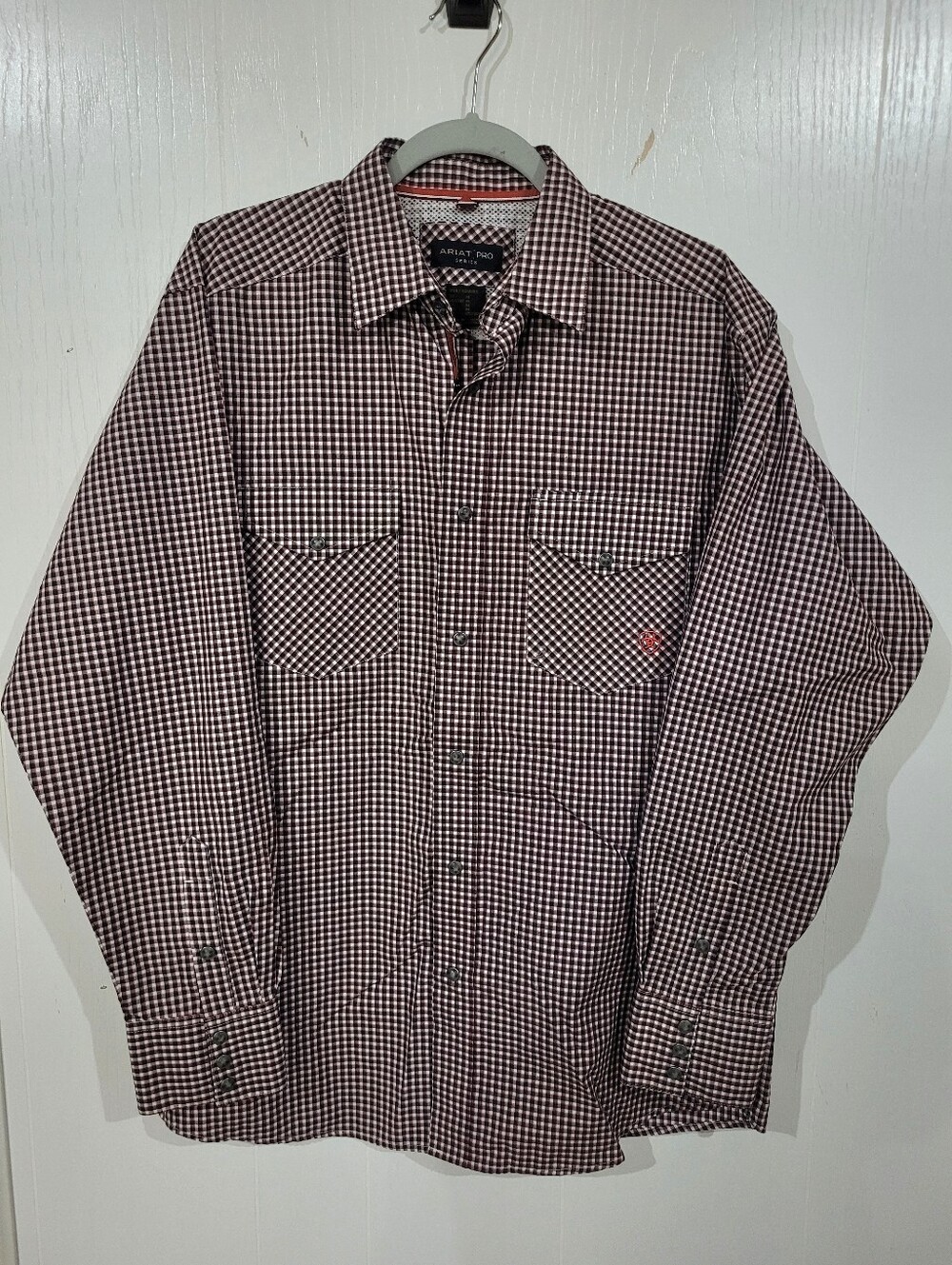 Ariat Mens Red Black Plaid Pro Series L/S Snap Front Scout Shirt Size Medium